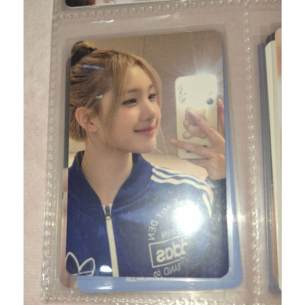 Juun hearts2hearts mirror official photocard