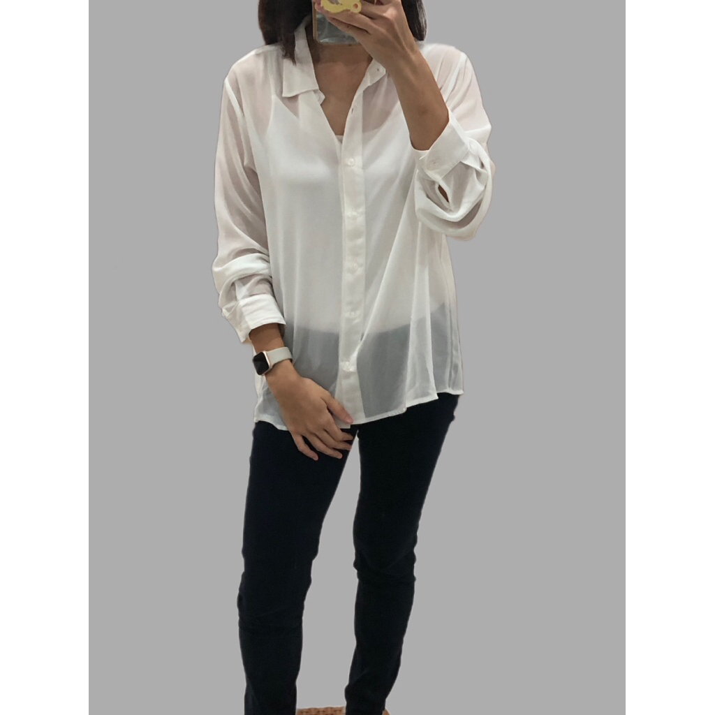 PRELOVED KEMEJA PUTIH BAHAN SIFON