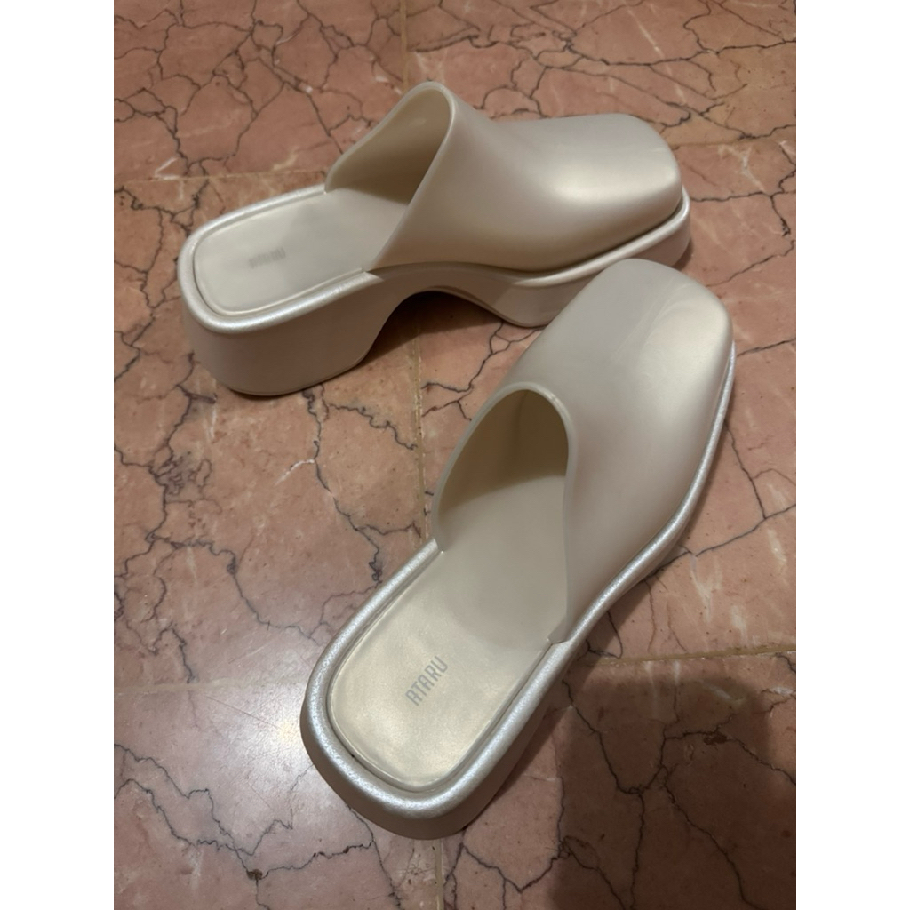Ataru Sandal Wanita Pearl
