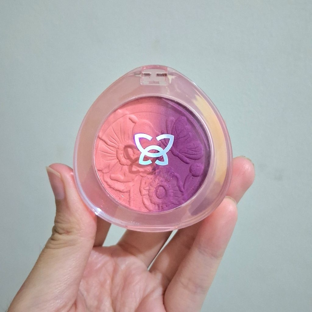 Preloved Mother of Pearl MOP Ombre Powder Blush Mariposa