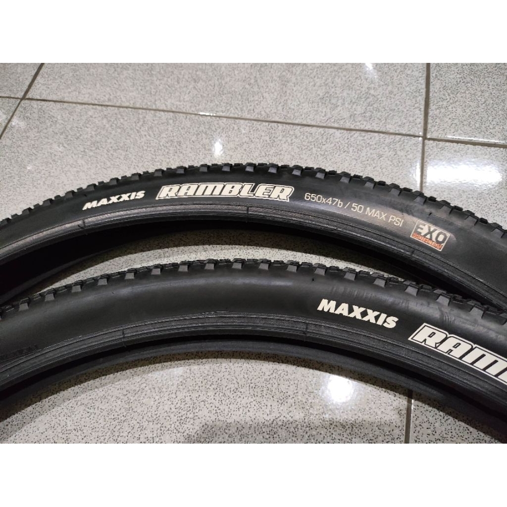 Ban 650x47b / 27,5x1.85 maxxis rumbler wired sepasang ban luar gravel mtb