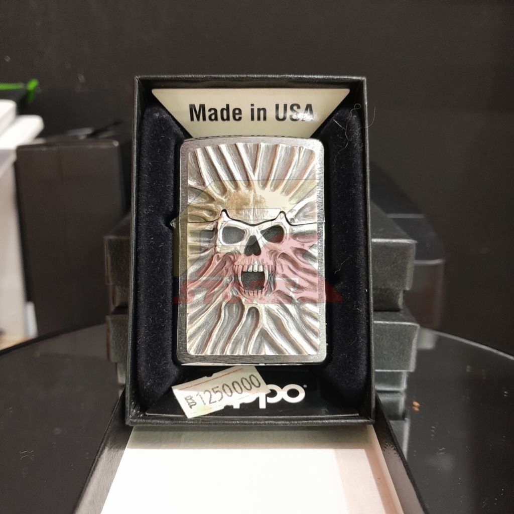 zippo lighter / pemantik api "skull" original