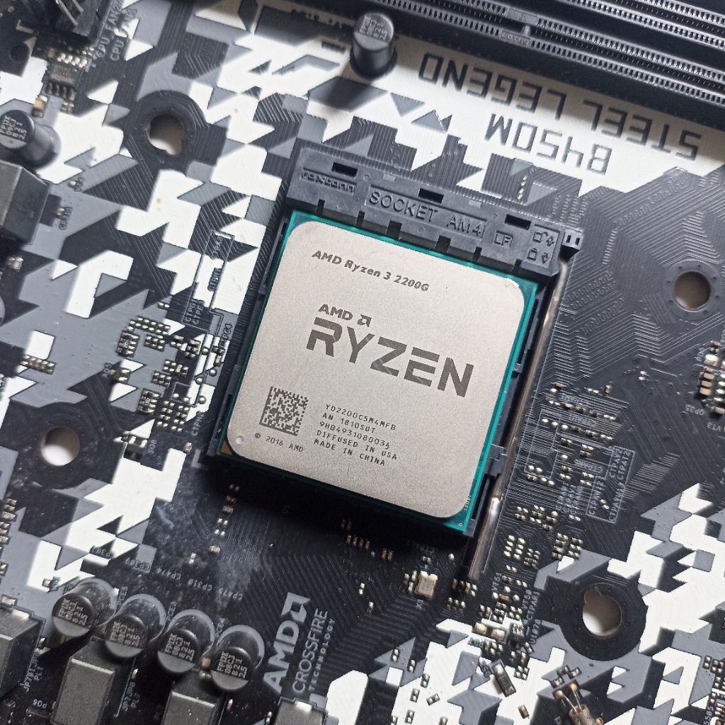 Processor AMD Ryzen 3 2200G soket AM4