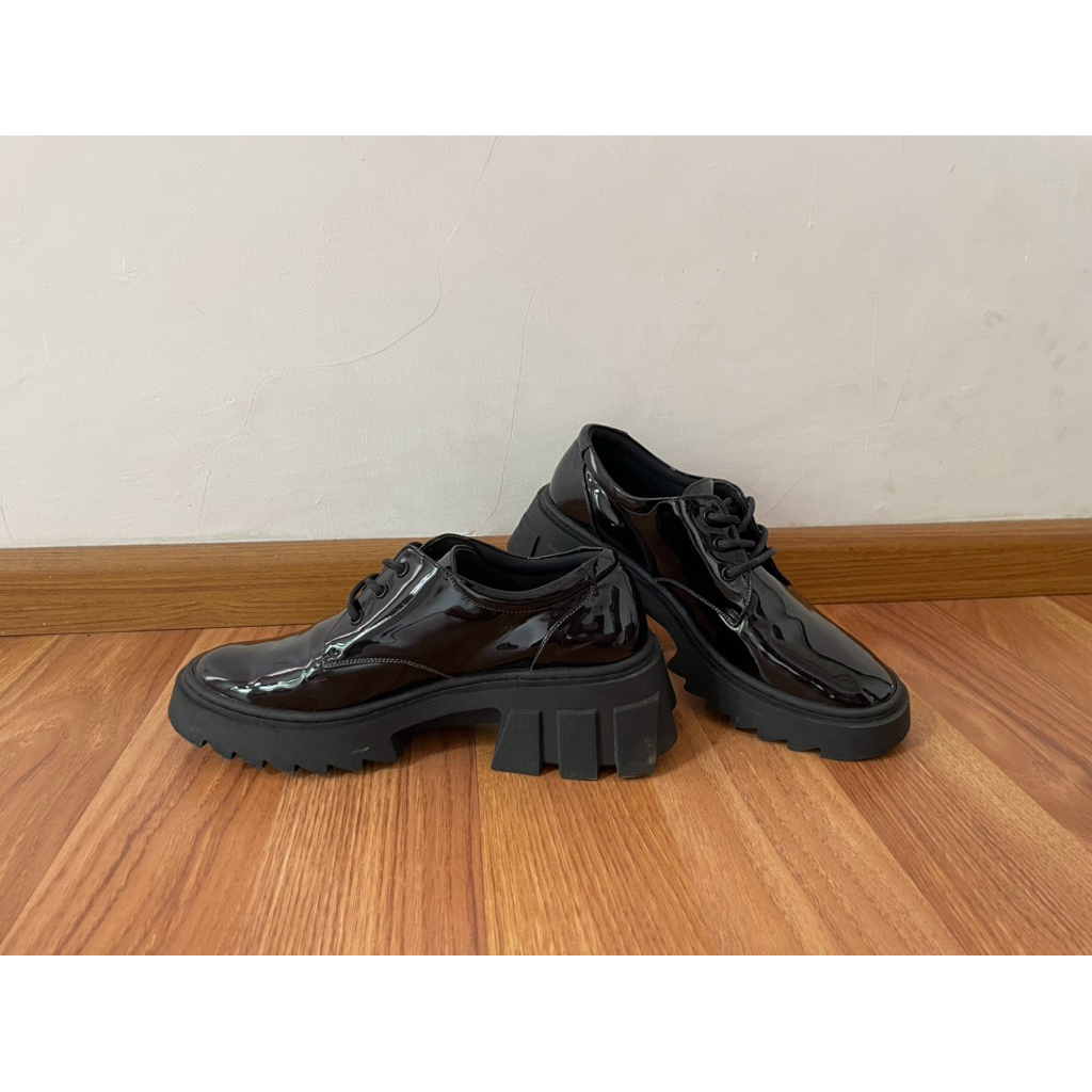 Preloved Oxford Women Shoes