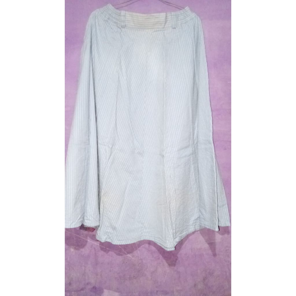 Rok Denim Baby Blue Motif Garis