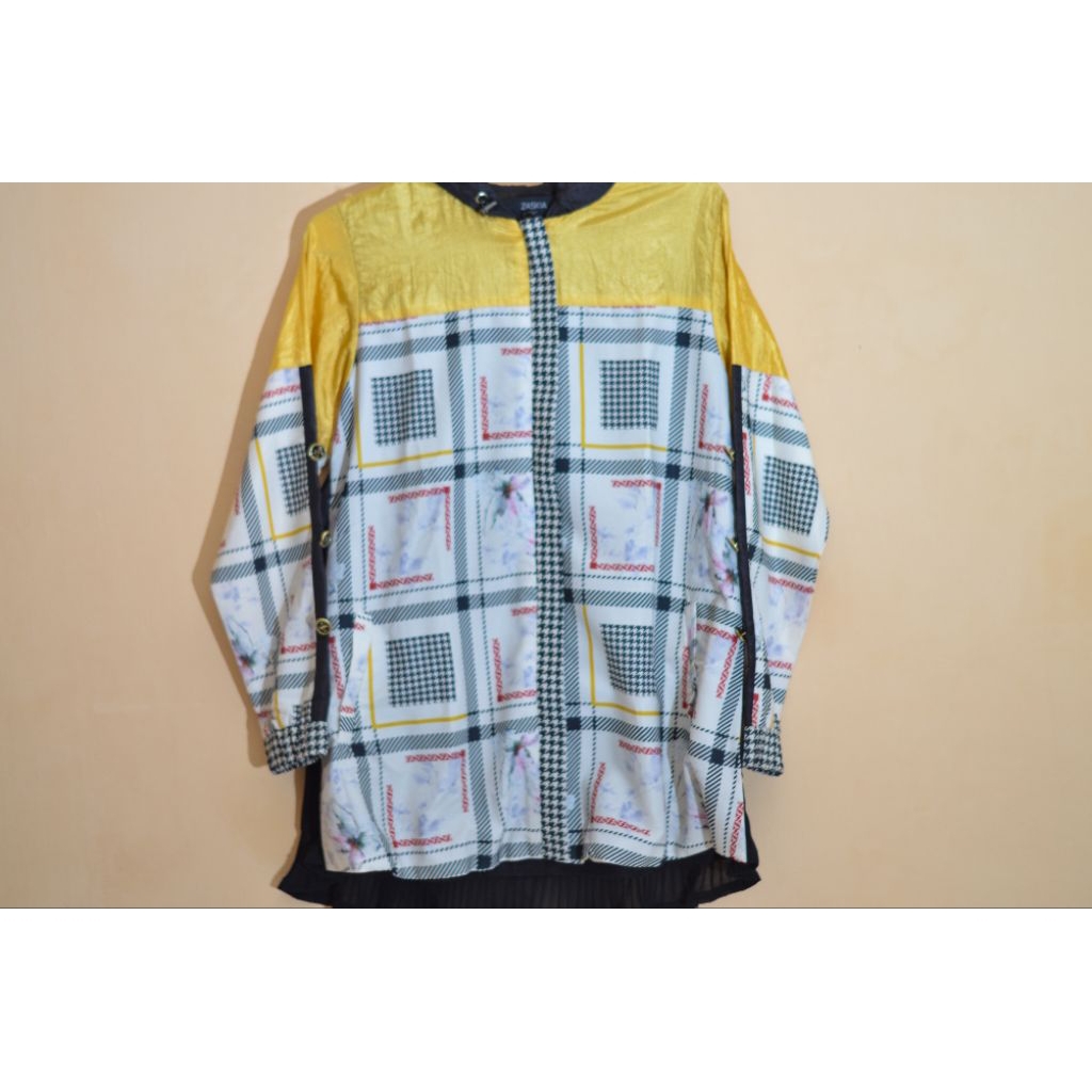 Tunik Zaskia Sungkar "Eclectic" - Kemeja Layer Plisket-preloved zaskia sungkar