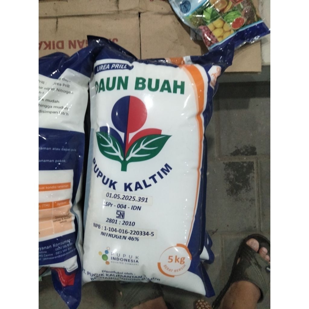 Pupuk Urea Granul Daun Buah 5 kg