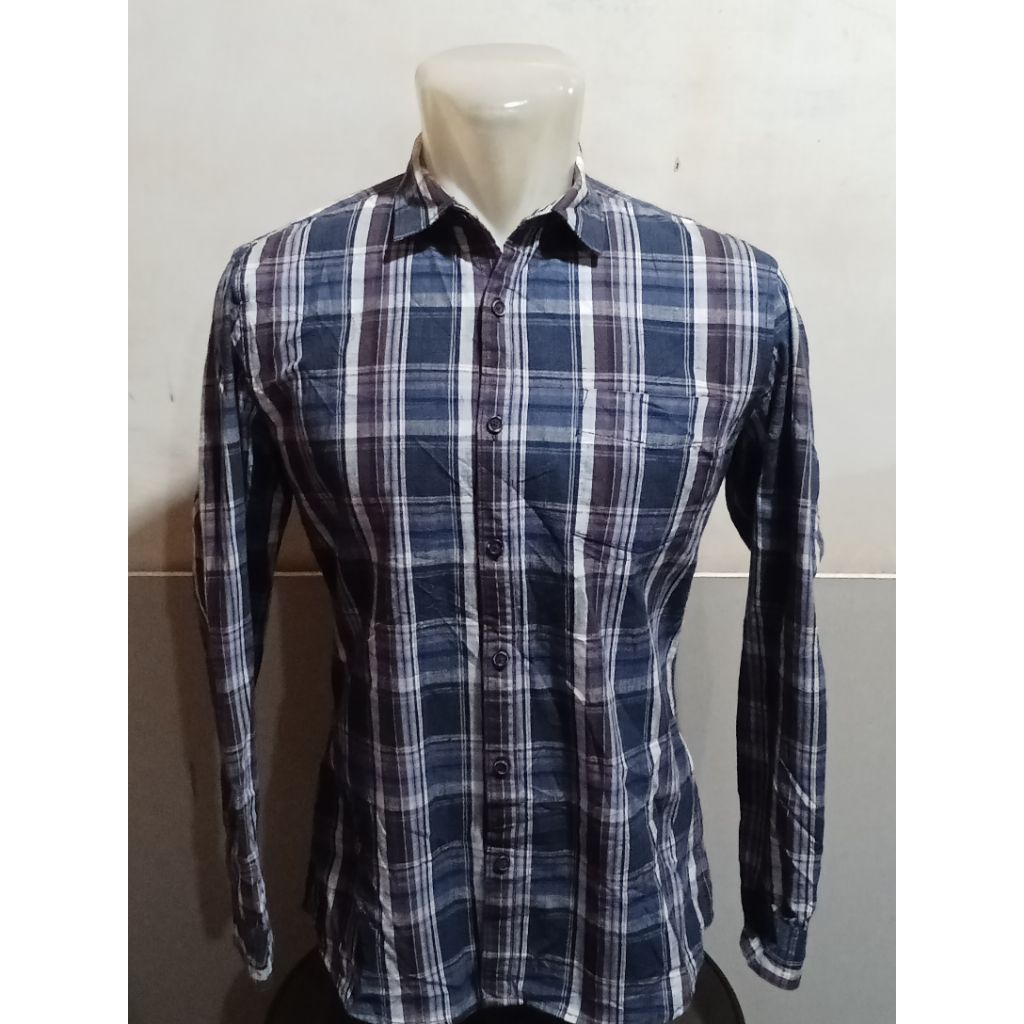 Kemeja Panjang F2F Size M - LFit