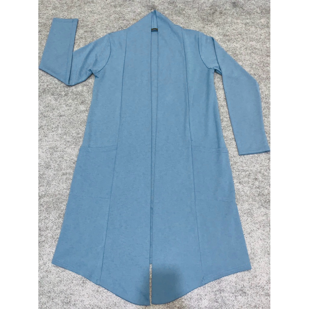 Long Cardigan Caroline Wanita Biru Muda - Preloved 99%