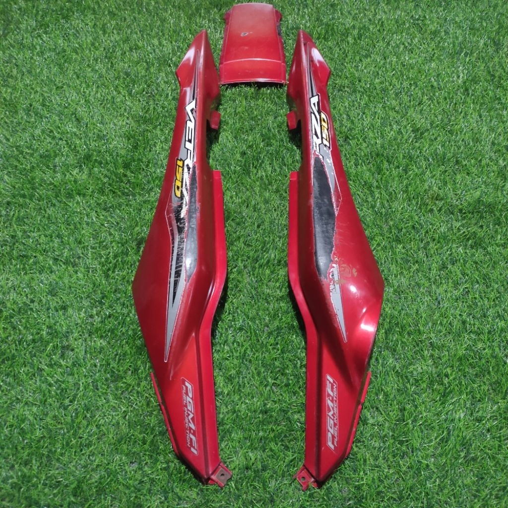 COVER BODY BODI BELAKANG SET HONDA VERZA 150 K18 ORIGINAL MERAH BODI VERZA COPOTAN