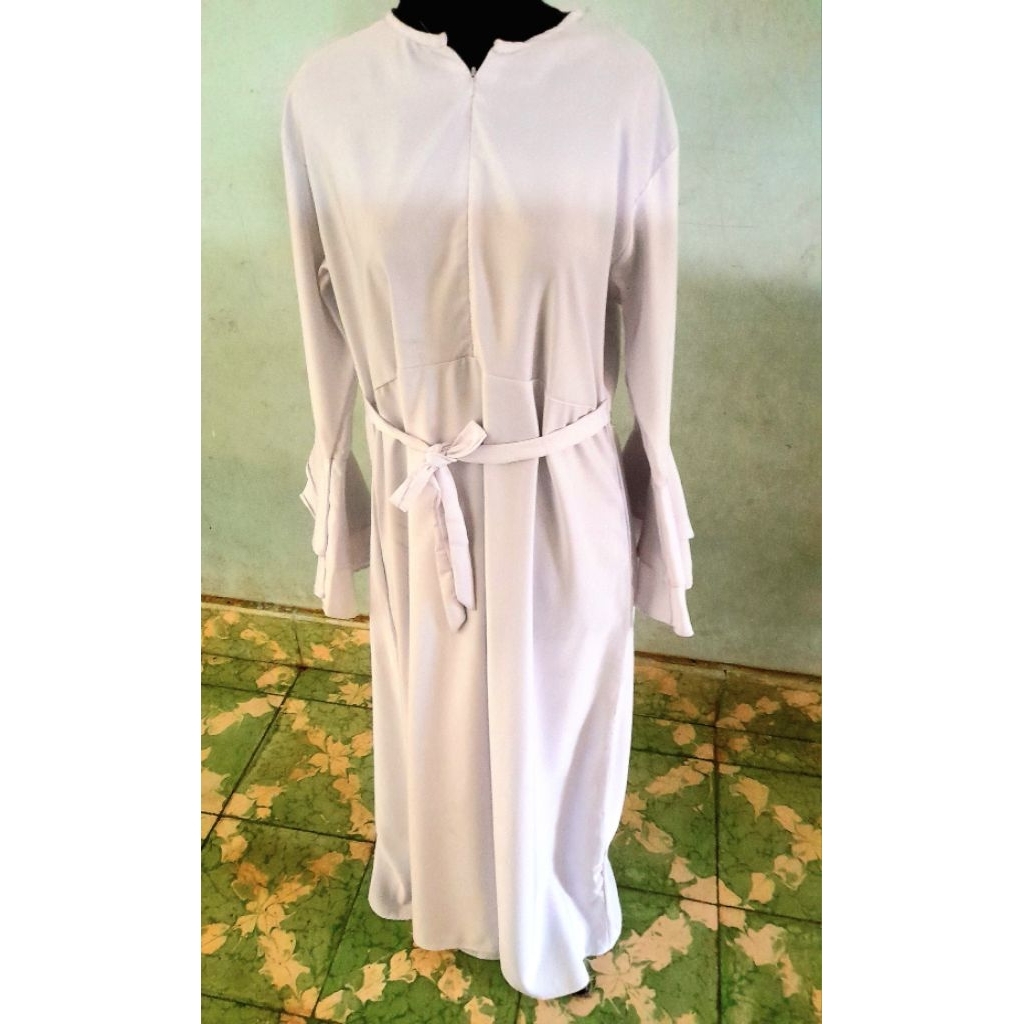 Gamis Putih Preloved
