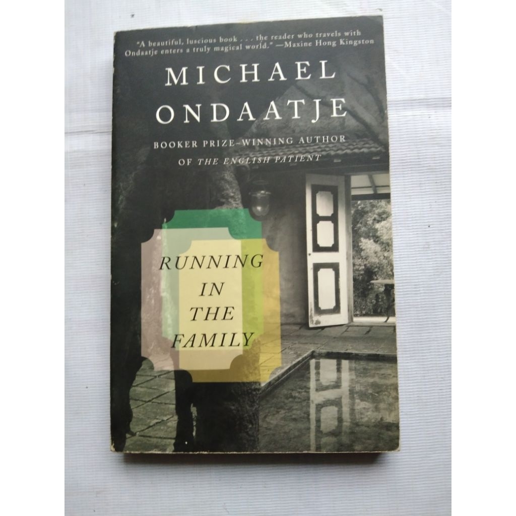 Buku Impor RUNNING IN THE FAMILY by Michael Ondaatje