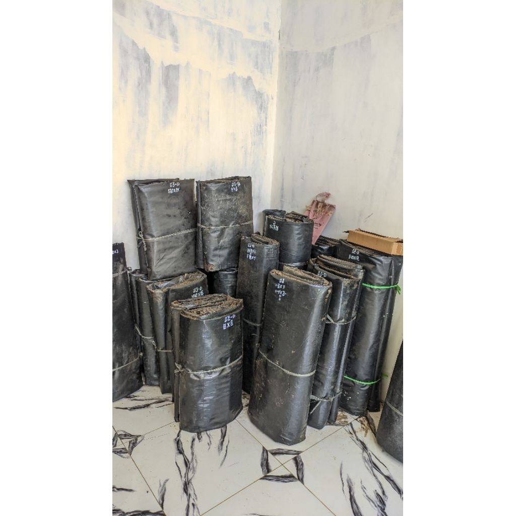 HDPE/GEOMIMBRANE BEKAS TAMBAK LEBAR 4X3 TEBAL 250 MICRON