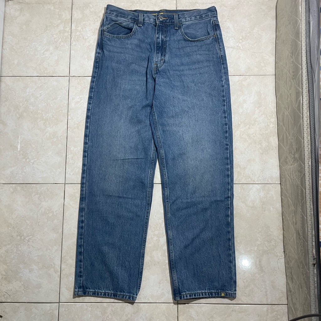 celana denim loose fit levis silver tab