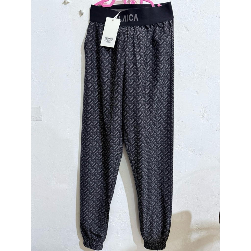 New Joger buttonscarves x laica size xs