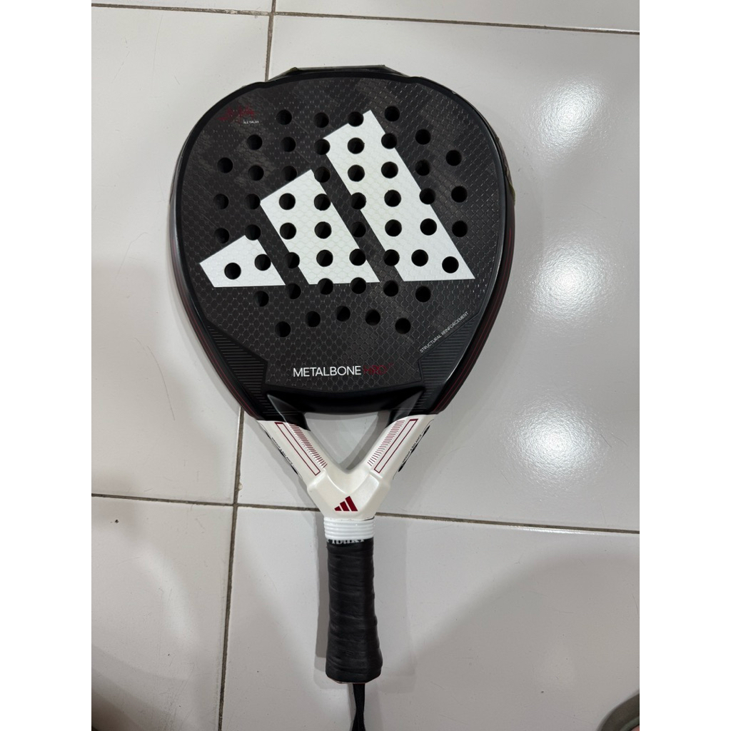 raket padel adidas metalbone hrd+ 3.3 second