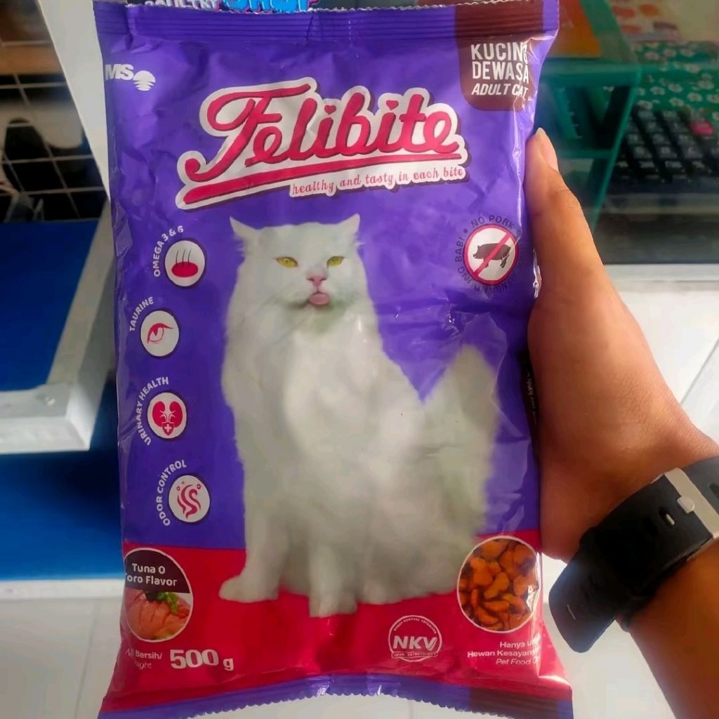 Pakan kucing felibite