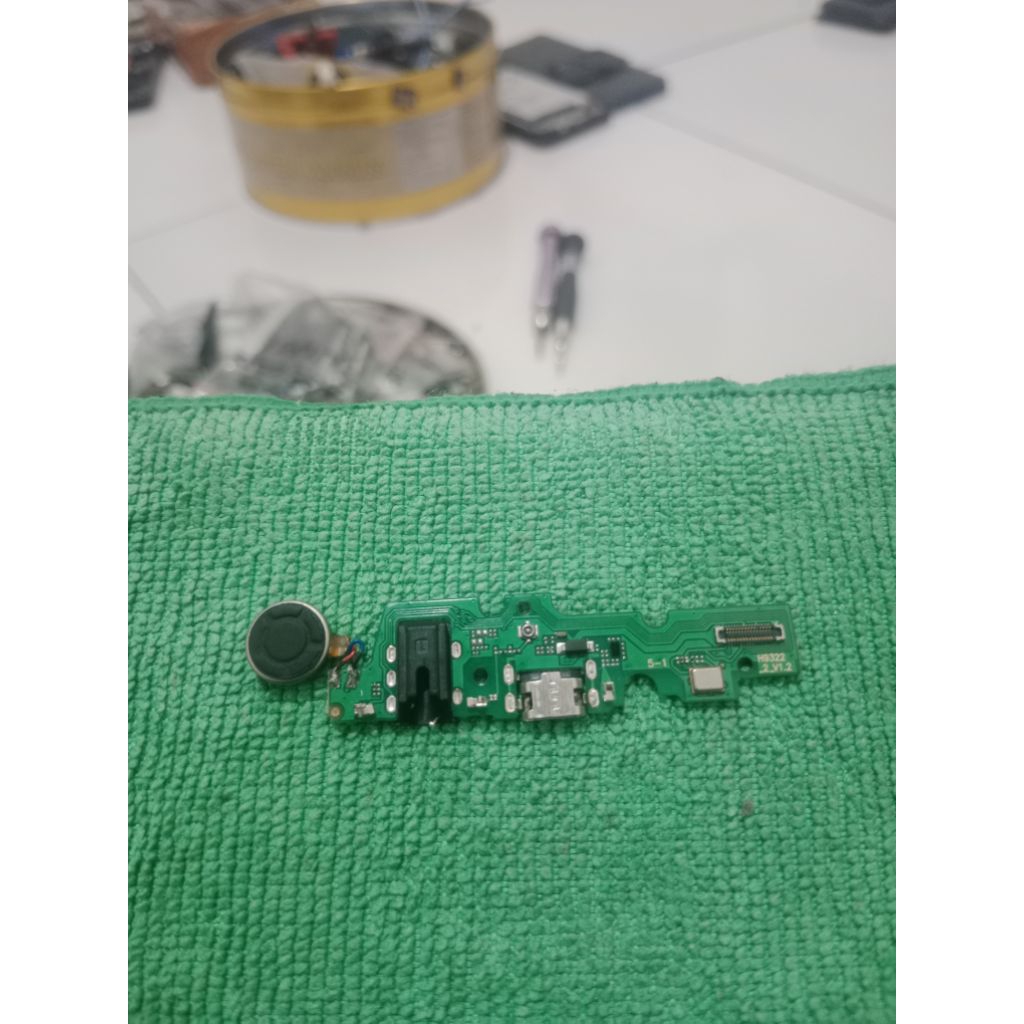 PAPAN CAS INFINIX HOT 9 PLAY NORMAL ORII COPOTAN