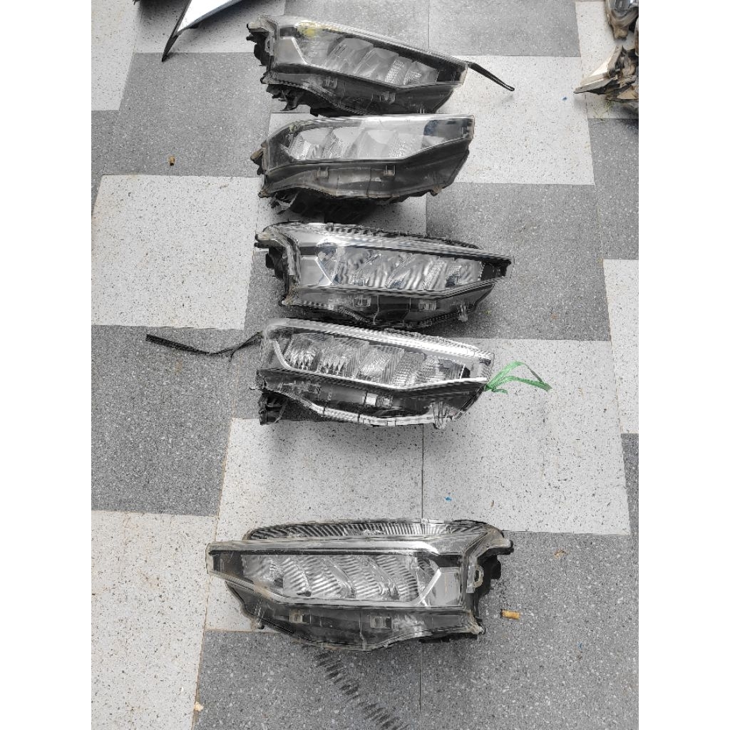 headlamp lampu depan avanza xenia 2021-2024 original