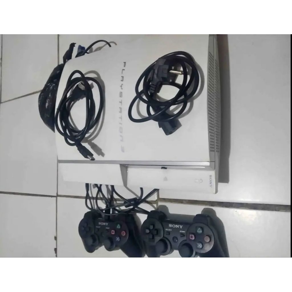 ps3 fat putih seri terbaik hardisk 500gb kondisi bagus