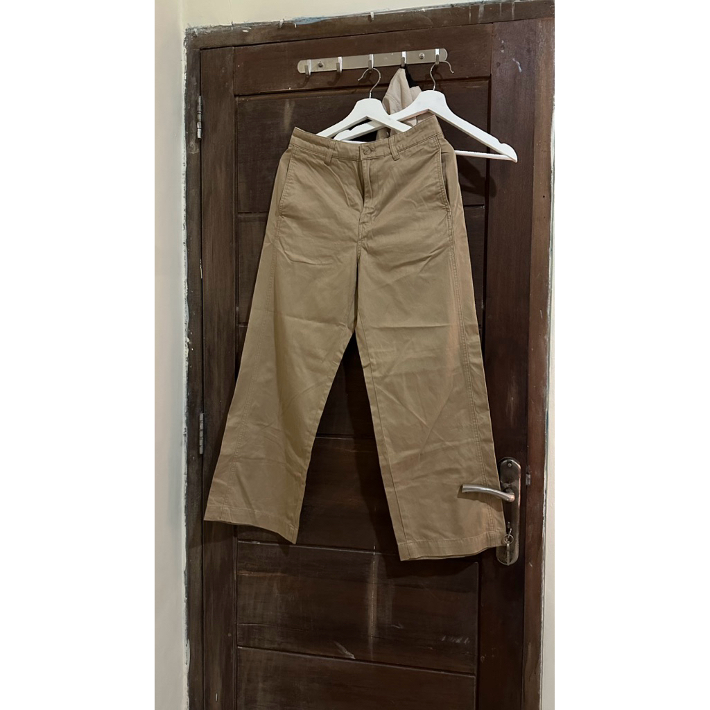 celana bahan uniqlo