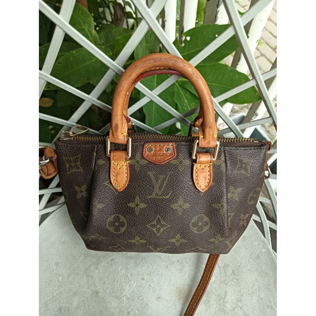 Tas LV Turenne mini