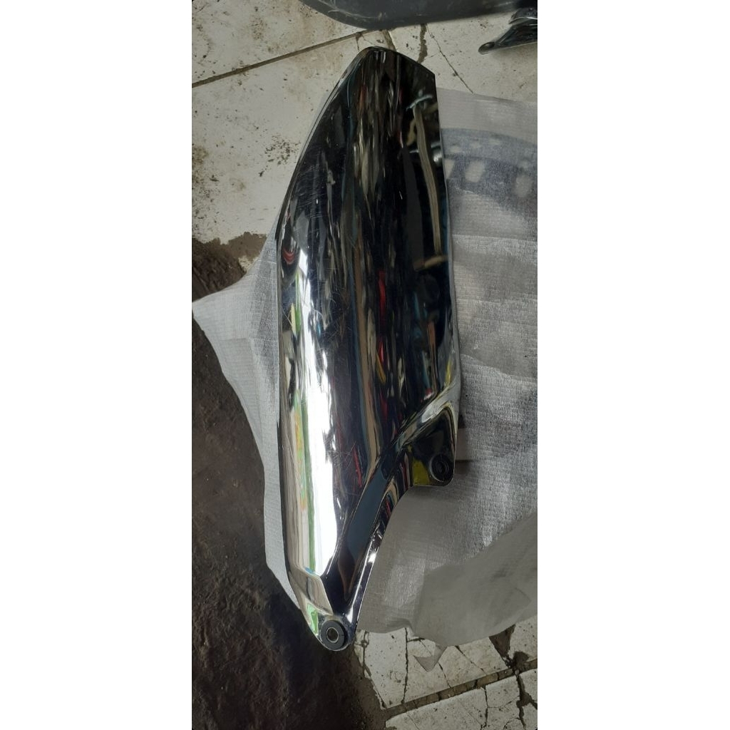 COVER TAMENG KNALPOT MEGAPRO MONO ORIGINAL