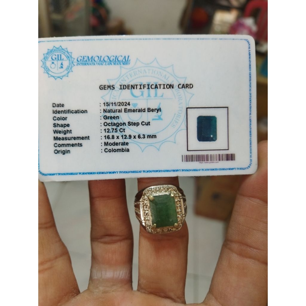 cincin natural emerald beryl colombia