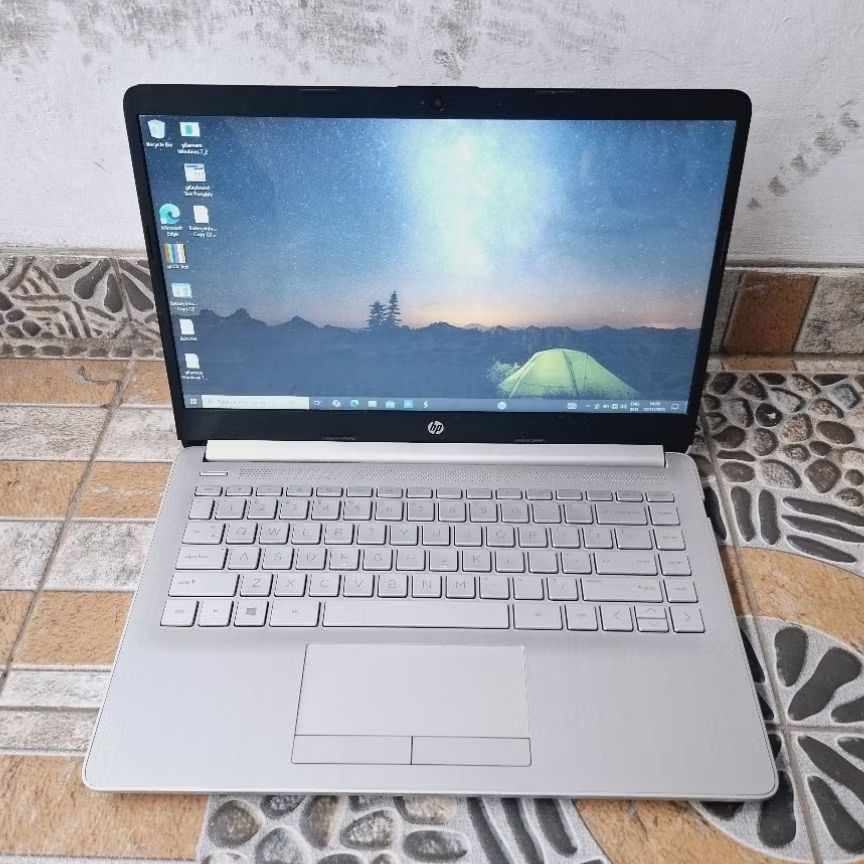 Laptop HP 14s - DK0073AU Amd A4-9125 Ram 4Gb HDD 1TB VGA Radeon R3, Bonus Tas