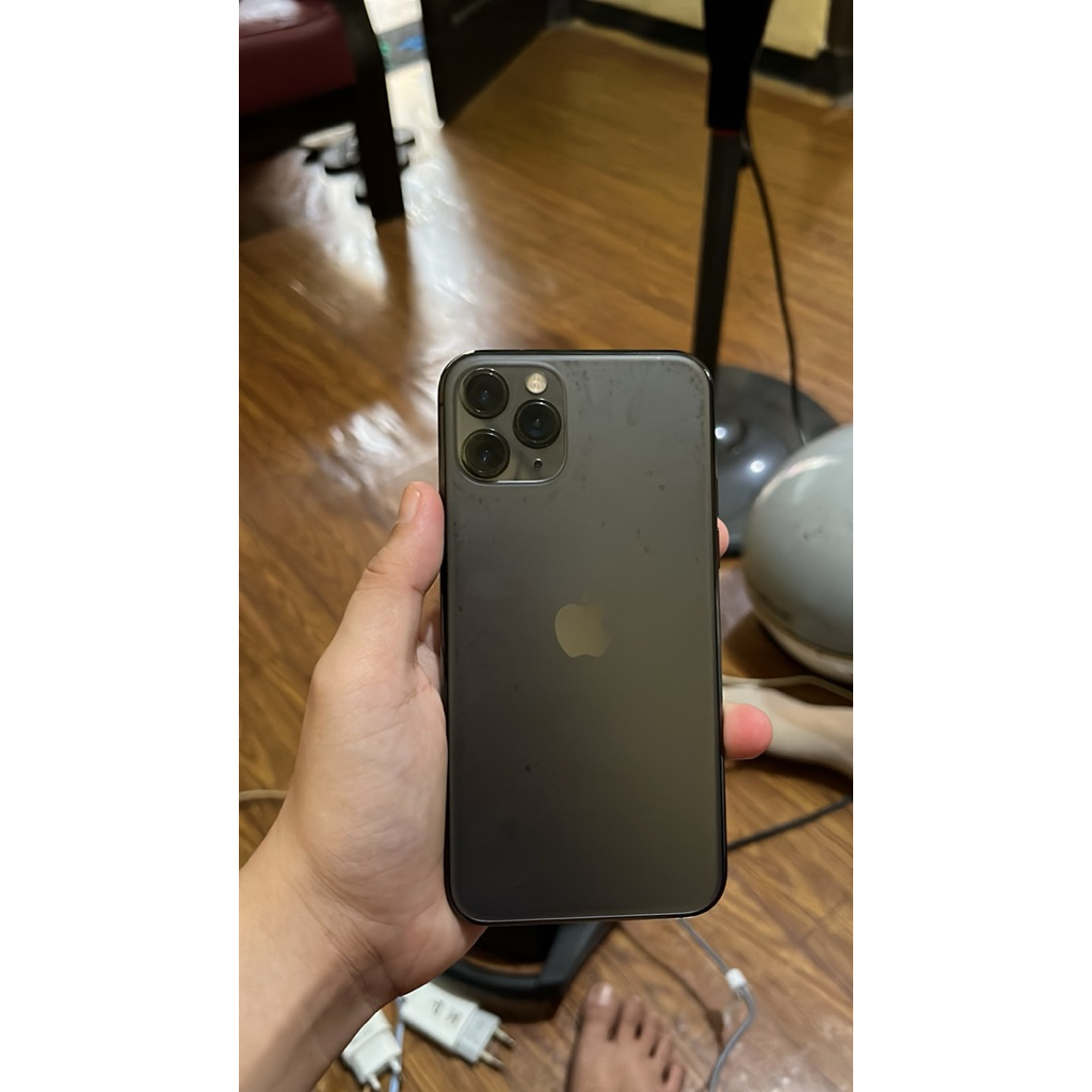 IPHONE 11 PRO second