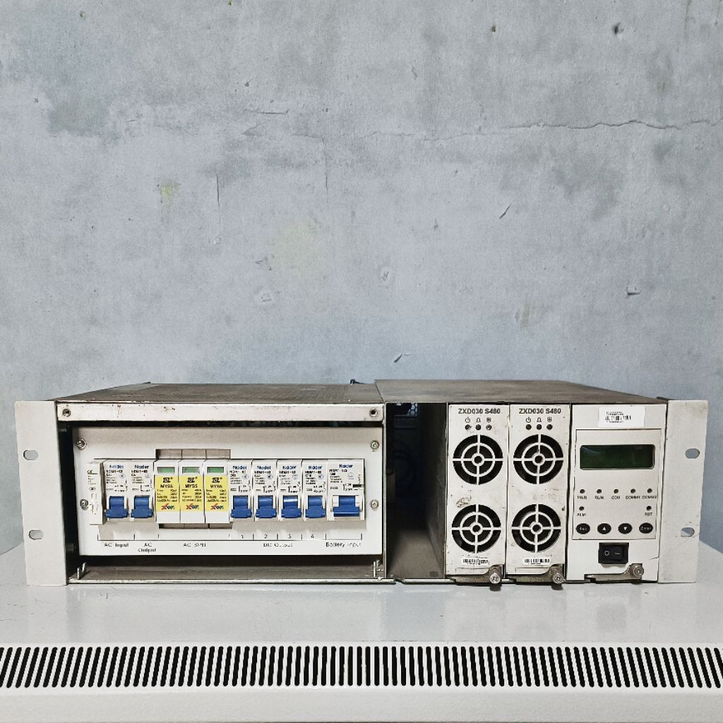 Rectifier ZTE ZXDU58 B900 / Power Supply ZTE 48V