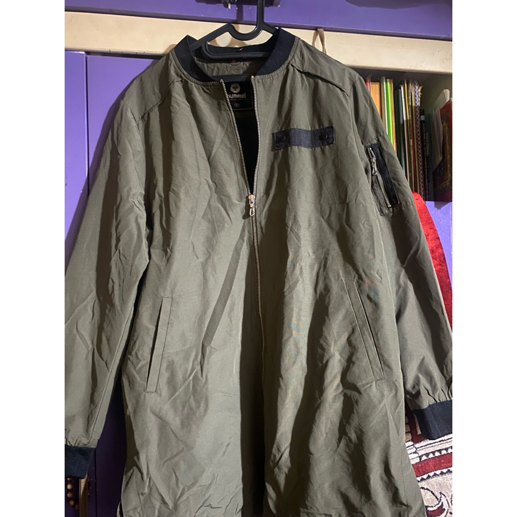 prelove jaket parasut tebal hummel