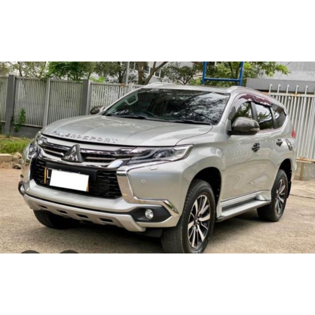 Cat Silver Metalic Mitsubishi Pajero, Xpander, Outlander Silver U25 PU AXT