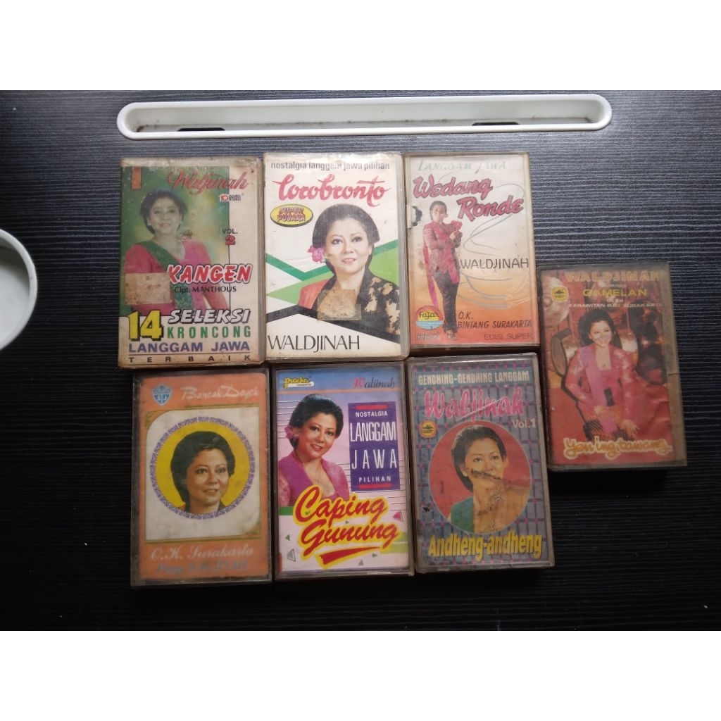 Kaset Pita Langgam Jawa Waldjinah - Kaset pita waljinah kaset gamelan jawa