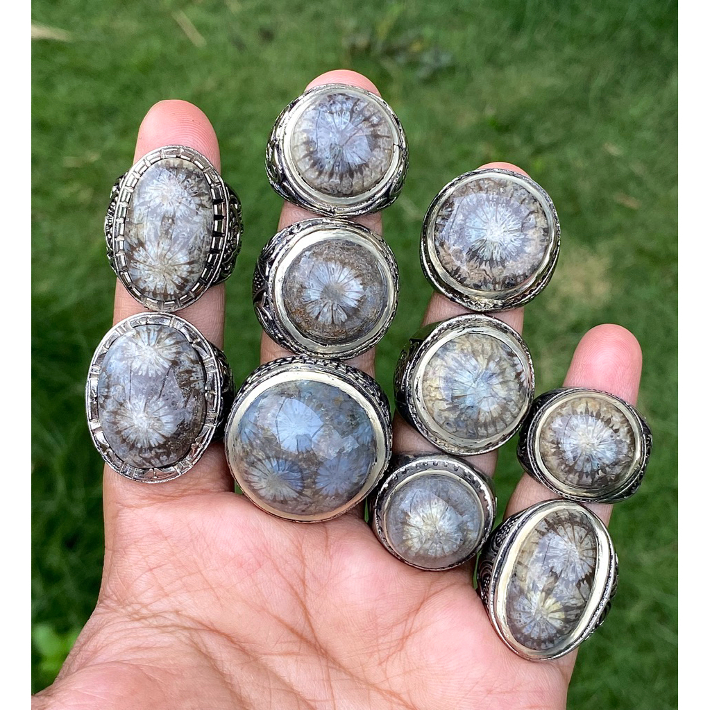 Cincin Akik Teratai Hitam