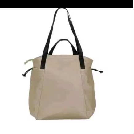 original new asli baru with tag resmi ELLESSE tas totebag Beige mantafs
