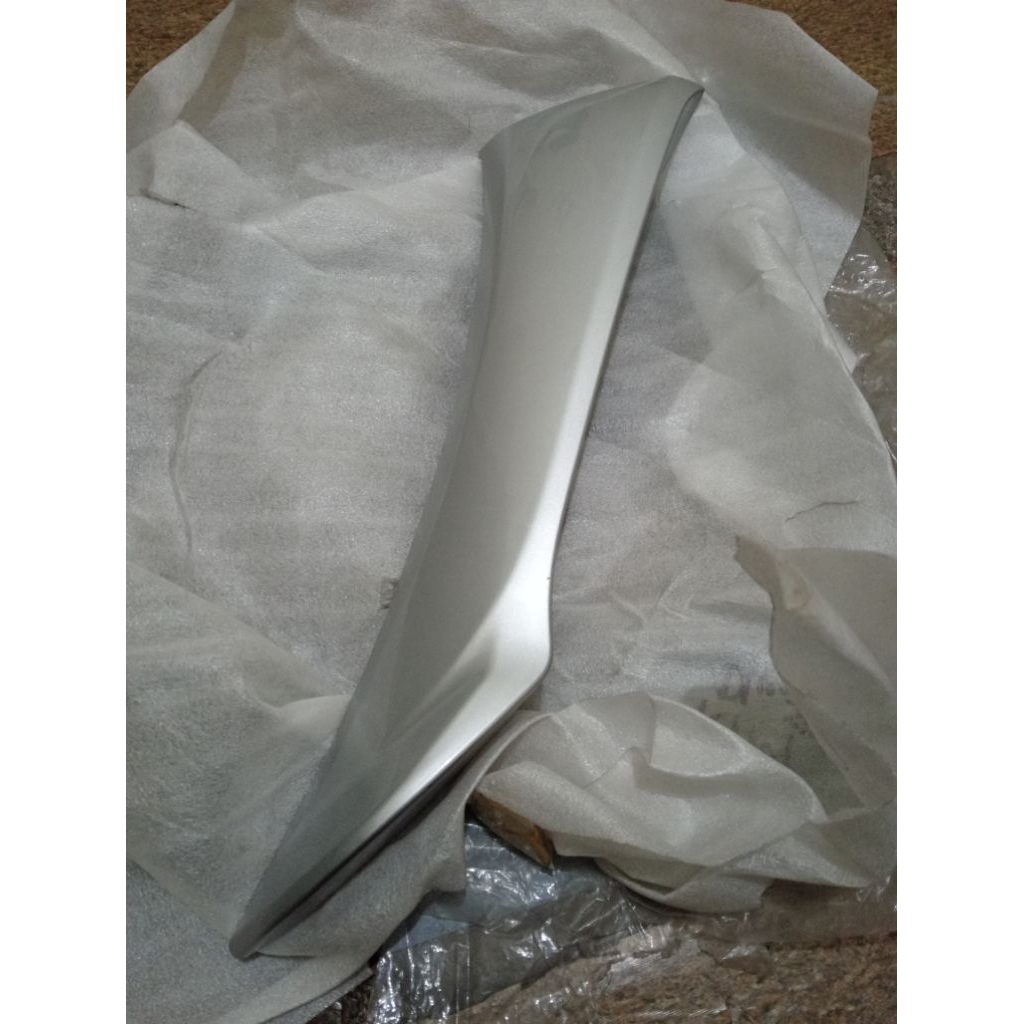 sayap luar honda supra x125 old KTM original