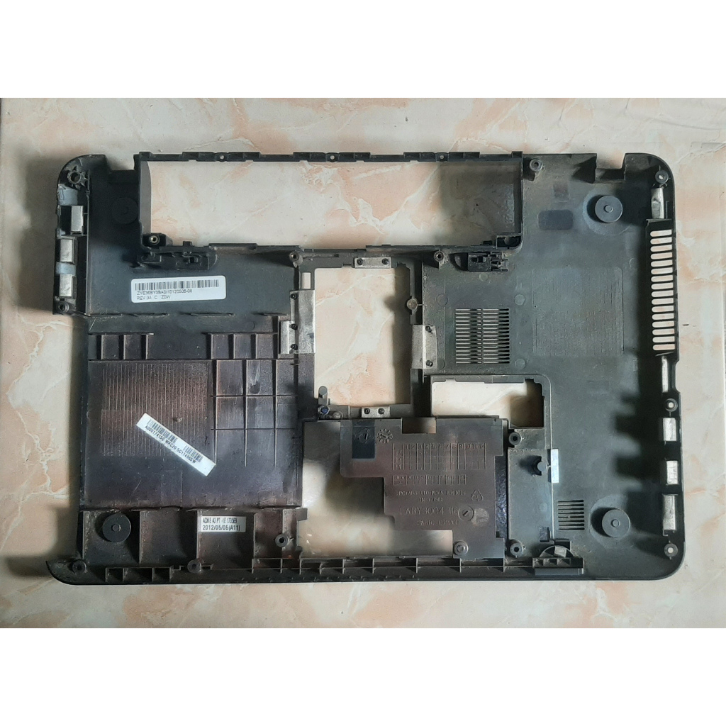 Casing Bawah TOSHIBA C800
