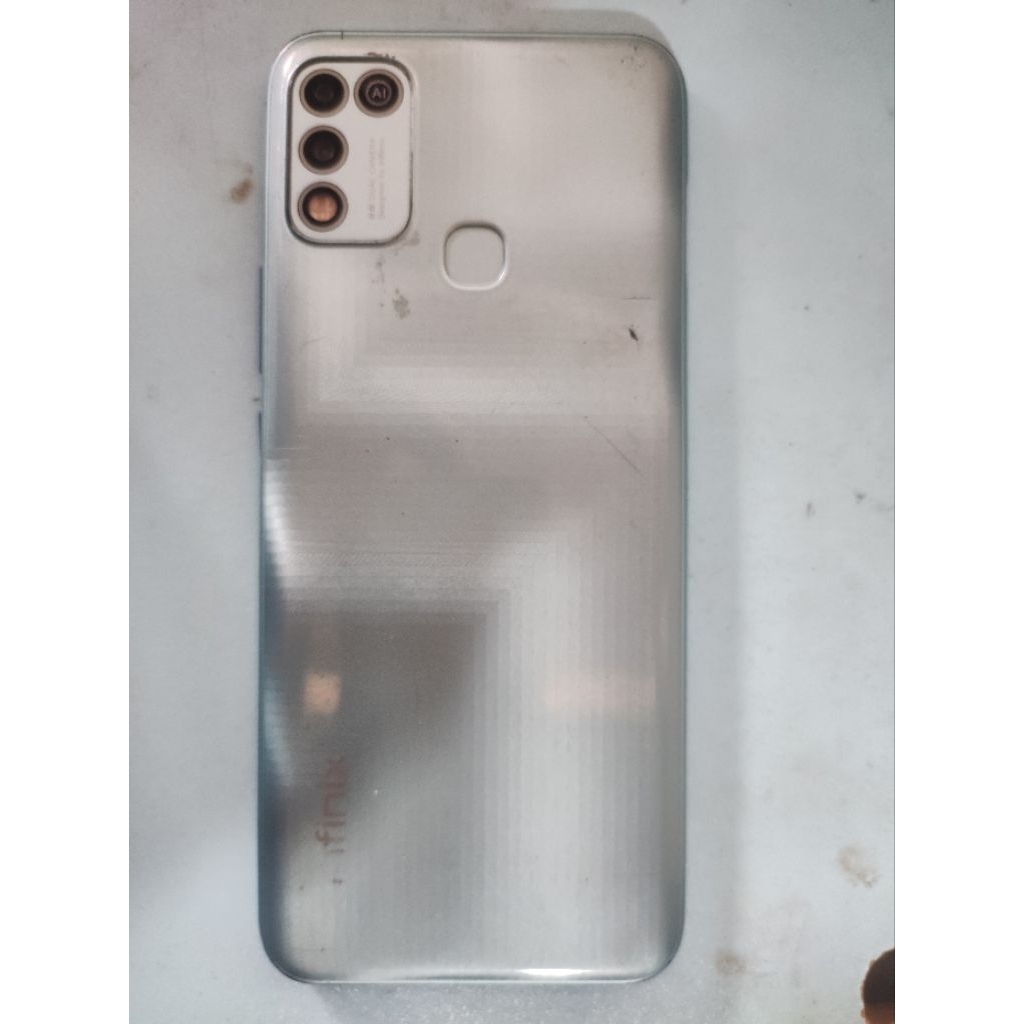 Infinix hot 11 play Ram 4/64Gb