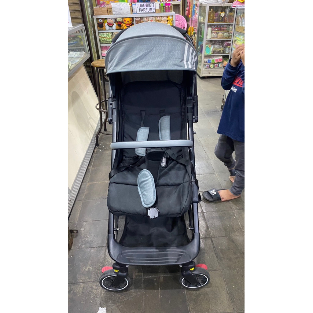 stroller preloved / stroller bekas / stroller baobaohao y8 bekas
