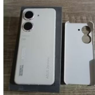 ASUS ZENFONE 9