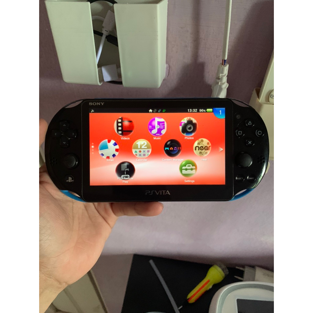 PS Vita Slim 64gb
