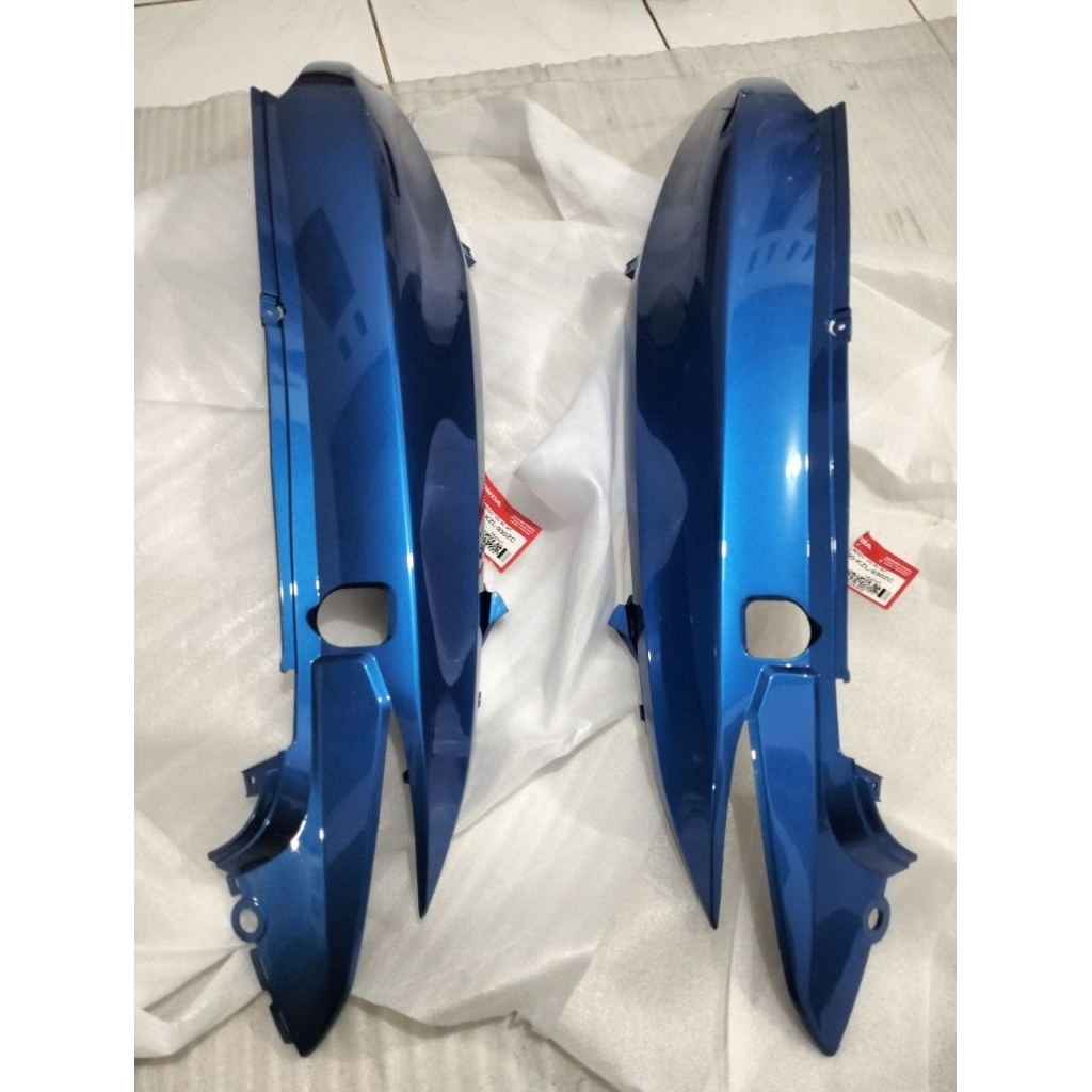 body belakang Honda spacy spacy110 putih merah biru