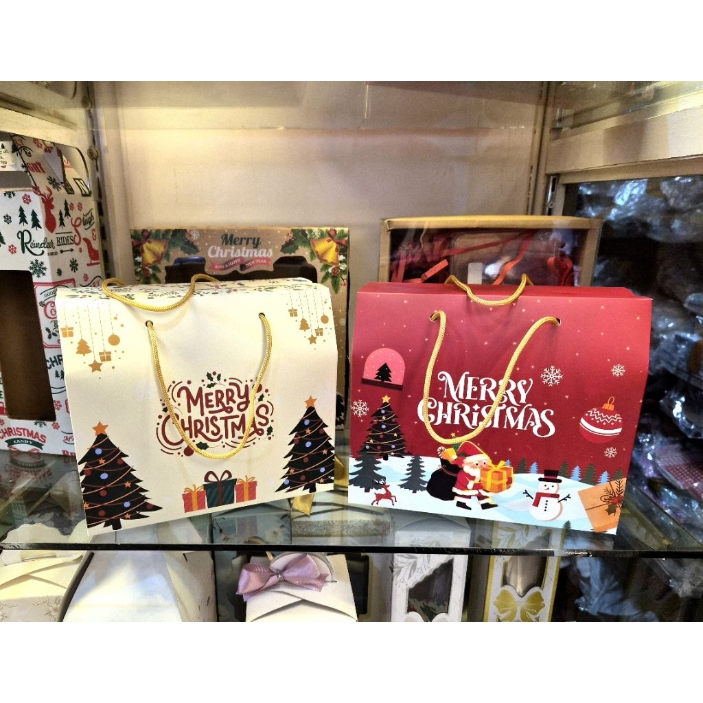 2pcs Gable Box Tali Merah Hampers Natal 18.3x9x17cm