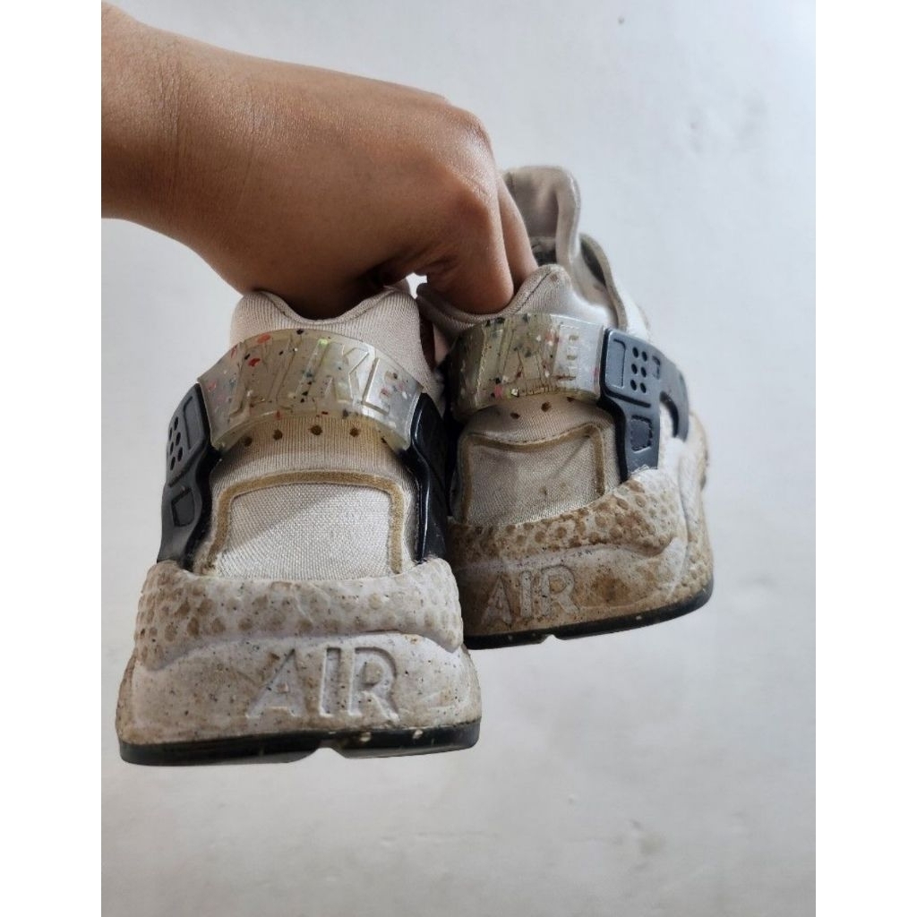 nike air huarache size 39.5