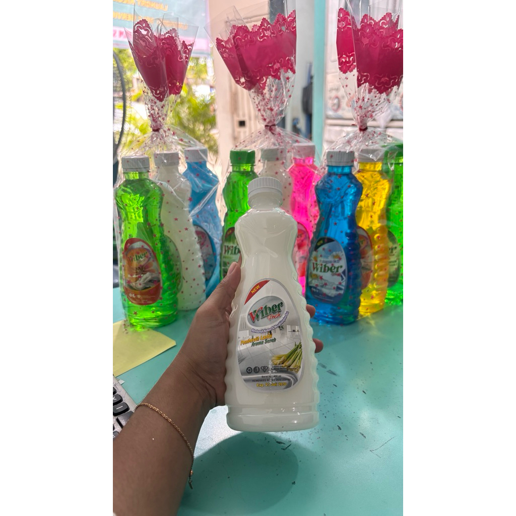 Pembersih Lantai Aroma Sereh  Wiber Fresh 450ml