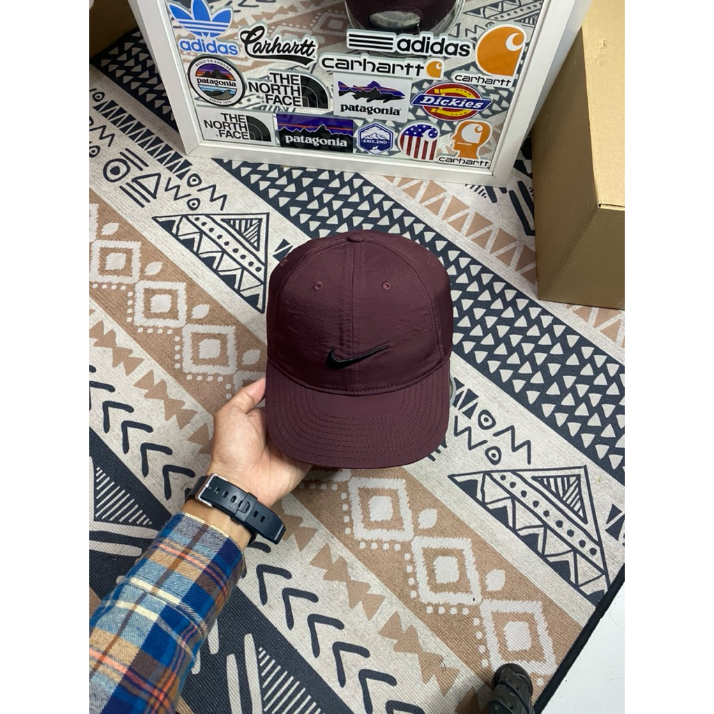 TOPI NIKE DRI FIT GOLF