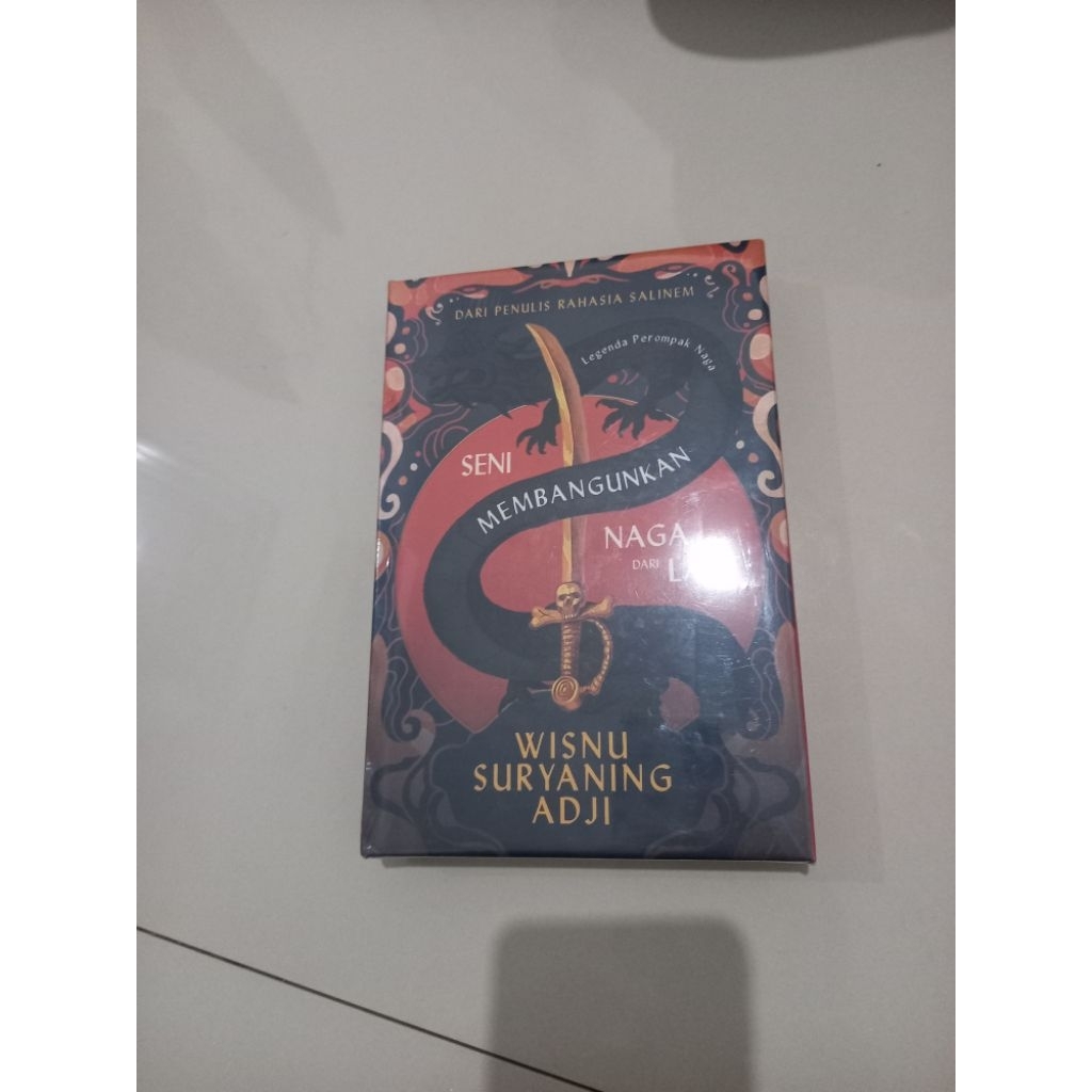 Legenda Perompak Naga Hard Cover Original Preloved