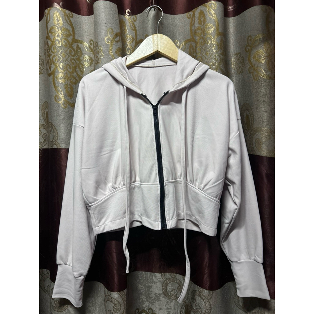 preloved hoodie zipper crop wanita gemas