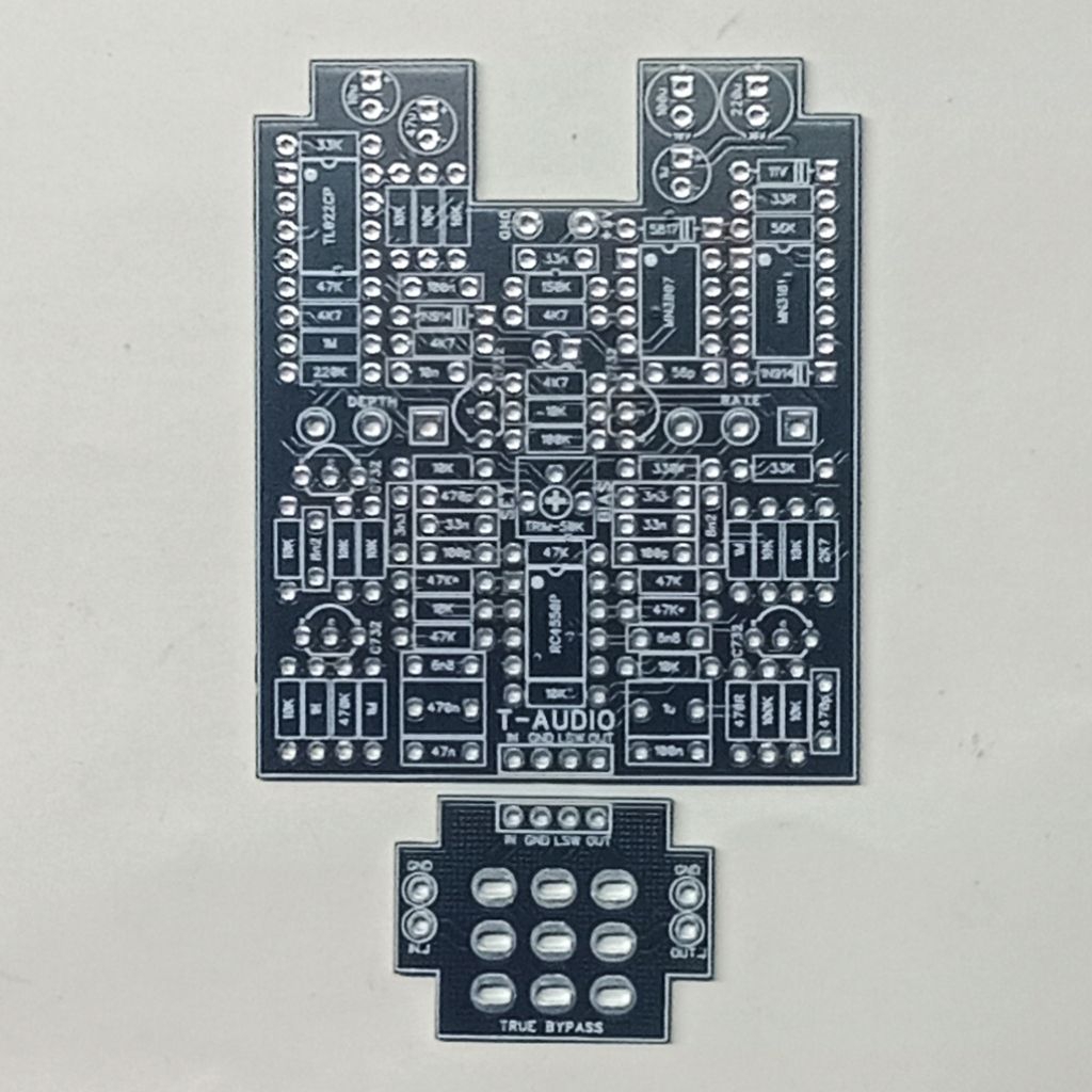 T-Audio PCBFX-252 Based on Boss CE2 Chorus Modulation Guitar Effect PCB DIY 1590B MN3007 MN3101 2SC7